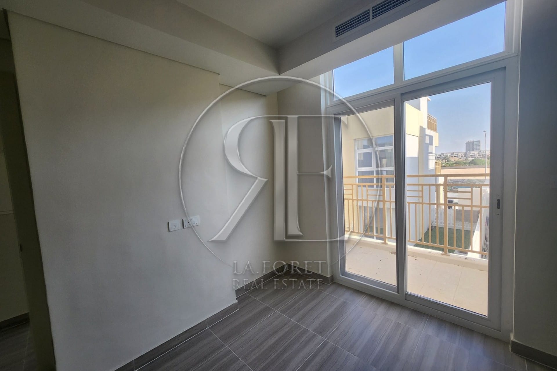 3 Bedroom Townhouse | Unfurnished | Best Layout